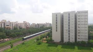 Vit conducts this exam to take admissions into four years b.tech courses in the chennai & vellore campus of the vit university. Vit University Train Crossing Youtube