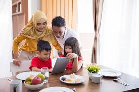 Dua furniture ini bersanding menimbulkan kenyamanan bagi penggunanya. 6 Susun Atur Dapur Untuk Mudahkan Anda Propertyguru Malaysia