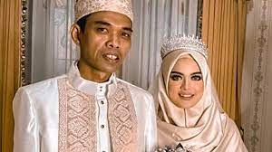 Check spelling or type a new query. Riasan Wajah Istri Ustaz Abdul Somad Fatimah Azzahra Jadi Sorotan Di Hari Resepsi Pernikahan Serambi Indonesia