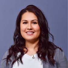 Heather Condeluci's Instagram, Twitter & Facebook