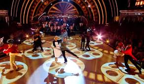 The show starts with a blockbuster group routine from our stellar cast before the remaining 14 strictly stars find out who must face the drama of the dance off. Strictly Come Dancing 2019 Week 3 Movie Week Results Startattle