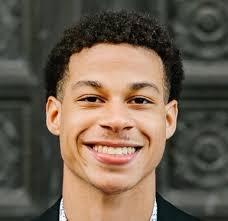 Nathan Reed, Peer Learning Advisor // Freshman Interest Groups