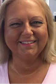 Diana Pugh's Instagram, Twitter & Facebook