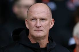 Ex-Leeds United and Huddersfield Town boss makes return to management in  England