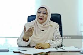 At the primary level the medium of instruction in national schools is bahasa melayu which is the national language of malaysia. Shaping English Language Education In Malaysia