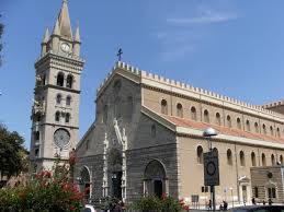 Eismans, isemans, inseams, manises, samisen, sesamin. Messina Die Faszinierendsten Stadte Sizilien Entdecken Hitsicily