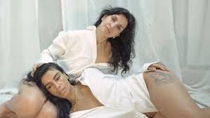 Play sevdaliza and discover followers on soundcloud | stream tracks, albums, playlists on desktop and mobile. Listen To Sevdaliza S Powerful Ode To Motherhood Hero Complex