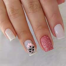 Para que tu esmalte dure más de lo normal y tus uñas estén mejor cuidadas que nunca! Decoracion De Unas De Decoracion Unas En 2020 Manicura De Unas Manicura Para Unas Cortas Unas Cencillas