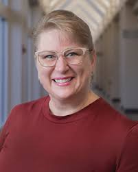 Michelle Ostrowski's Instagram, Twitter & Facebook