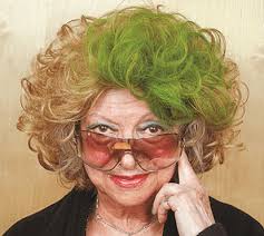 Learn vocabulary, terms and more with flashcards, games a large sports field with seats all around it for people to watch team sports or track and field competitions. Maria Jose Valerio Eterna Interprete Da Marcha Do Sporting Internada De Urgencia Atualidade Flash