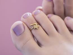 10k rose gold black hills heart pendant decorated with 12k gold leaves length: Solid Gold Toe Ring Flower Style Toe Ring Midi Ring 9k Or 14k Solid Gold Adjustable Ring Black Or White Cz Real Gold Toe Midi Ring Gold Toe Rings Gold Toe Toe Rings