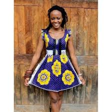 Le pagne ivoirien revient avec un nouveau modèle de plateau cylindrique encore plus durable et adapté à vos bouteilles au prix de 2000f. Model Robe Pagne Africain African Print Fashion Dresses African Dresses For Women African Dress