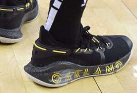 Below, check out all of curry's shoes with under armour starting with his first signature look, the curry 1. The Under Amour Curry 6 Thank You Oakland Bids Farewell To The Town Nice Kicks