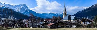 The live cams are located at the famous olympic ski stadium, at the congress centre and the town hall. Hotels In Garmisch Partenkirchen Bavaria Top Deals At Hrs