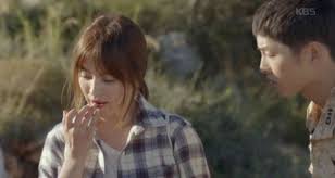 Hadir dalam berbagai genre dan aktor mumpuni, yuk simak apa saja sih drama korea terbaru yang siap tayang bulan februari ini? Song Joong Ki Eating Red Ginseng Park Shin Hye Washing Her Hair And Nana Drinking Coffee Ppl Of 2016 Hancinema