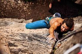20 lebuh lembah permai 4; Rock Climbing Barcelona 2021