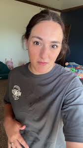 Hi, it's kym ☀️ (@kym.adams)