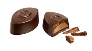 Figaro La Praline Neuhaus Fabriquee A Base De Noisettes Et De Chocolat Belge Neuhaus Chocolate Gifts Basket Chocolate Chocolat Cake