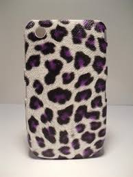 The body of the phone has been designed using plastic and rubber, which makes it easy to carry. Blackberry 8520 Curve Purple Animal Print Cover Huawei Cases And Covers B1enterprisesltd Co Uk