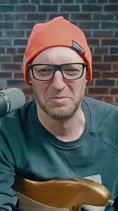 Explore Carol Kaye: The Queen of Bass Guitars