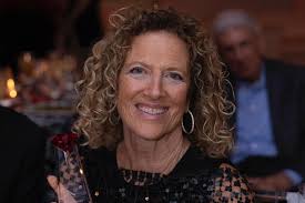 ✨ What a night to remember! ✨ Thank you to everyone who joined us for  Congregation B'nai Israel's 40th Anniversary Ruby Gala. Together, we  celebrated our incredible history, honored our founding members