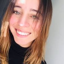 Meliza Delgado's Instagram, Twitter & Facebook