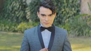 Survivor méxico es un reality show mexicano de supervivencia producido por acun medya para tv azteca y conducido por arturo islas allende. El Guatemalteco Dennis Arana Formara Parte De La Nueva Temporada De Survivor Mexico