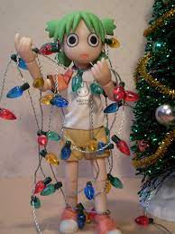 Yotsuba & Christmas Lights | Yotsuba helps put the lights on… | Flickr
