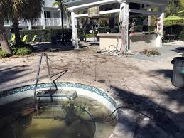 The quality inn resort of key west is just minutes from the beaches and olde town key west. Driver In Police Pursuit Crashes Into Key West Hotel Pool Area According To Sheriff S Office