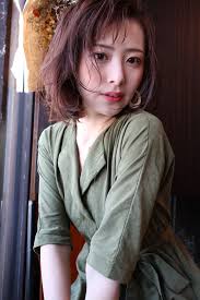 丸顔ならボブ パーマで小顔化 似合わせでおしゃれ度もアップさせよ hair パーマ 種類 ボブパーマ パーマ