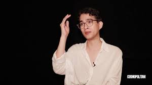 Oscar lawalata, atau nama lengkapnya oscar septianus lawalata adalah seorang perancang busana indonesia. Designer We Love Oscar Lawalata Dan I Am Indonesian Youtube