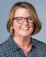 5 faculty are Distinguished Educators in Gerontological Nursing