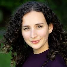 Victoria Hewitt's Instagram, Twitter & Facebook