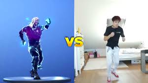 All fortnite dances and emotes in real life, including the new boogie down emote. Bailes Fortnite En La Vida Real Los Mejores Bailes De Gong Bao Fortnite 100 Youtube
