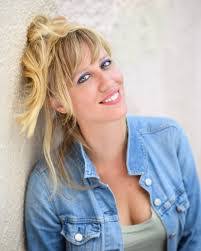 Betsy Kay's Instagram, Twitter & Facebook