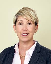 Stonewall Kitchen's Vice President Andrea Hall, Wins Coveted Peer-Selected  IT/IS Honor