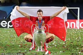 Indeed, robert lewandowski is hitched to anna stachurska, karate world cup champion in 2009. How Robert Lewandowski Became The Best Player In The World Internewscast