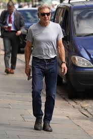 Harrison ford chicago13 juli is harrison ford 2021 amerikaans filmacteur. Keeping Up With The Jones Harrison Ford Is Still Fit Mickeyblog Com