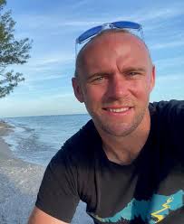 Services 4 — ISSX 2025