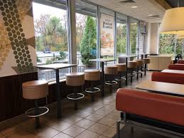 You may know mcdonald's as that place where students go to get a cheap fast food meal to fuel their studies. Mcdonald S Old Fort 548 Bat Cave Rd Menu Preise Restaurant Bewertungen Tripadvisor