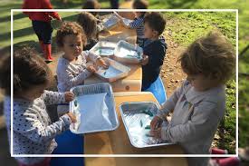 Siamo i bambini della scuola materna gesù bambino e vi presentiamo il nostro istituto: Asilo Nel Bosco Roma Nord Nella Vecchia Fattoria