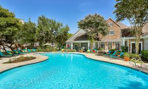 Luxury Apartments in San Antonio | The Lodge at Westover Hills
