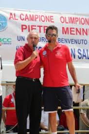 Iscrittosi a ragioneria dopo le scuole medie, sin da adolescente mette in mostra doti notevoli in campo atletico, soprattutto nella corsa. Il 21 Marzo 2013 Ci Lasciava Pietro Mennea Parlando Di Corsa