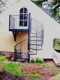 10 Stunning Outdoor Stair Design Ideas For Your Home Exterior Outdoor Stairs Iron Balcony Railing Exterior Stairs