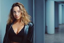 Özge Özacar kimdir Özge Özacar kaç yaşında ve nerelisexiezpix Web Porn