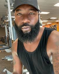 Del Williams (@itsdelwilliams) • Instagram photos and videos