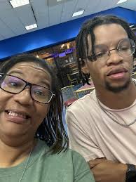 Yolanda Michelle (@gongetwatiwant) • Instagram photos and videos