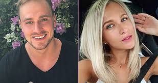 Skrýt nákupní košík zobrazit nákupní košík. Blondyna Nela Slovakova Sbalila Hokejistu Je Mladsi A Mel Pomer Se Znamou Moderatorkou Blesk Cz