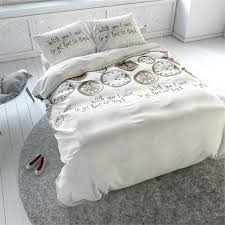 Classique et élégante, cette collection apporte de la douceur et du confort dans votre chambre. Parure De Lit 240x220 Housse De Couette Et 2 Taies Horloges Achat Vente Housse De Couette Seule Cdiscount