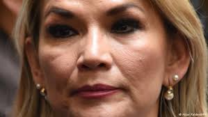 Afirman que jeanine áñez, expresidenta de bolivia, se declaró en huelga de hambre en la cárcel. Bolivia S Ex President Anez Arrested In Coup Probe News Dw 13 03 2021